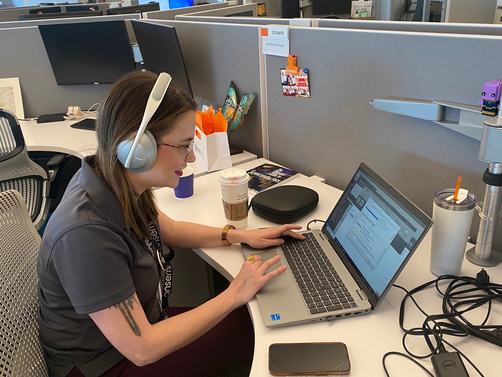 Jennifer uses headphones at work to help with sensory issues