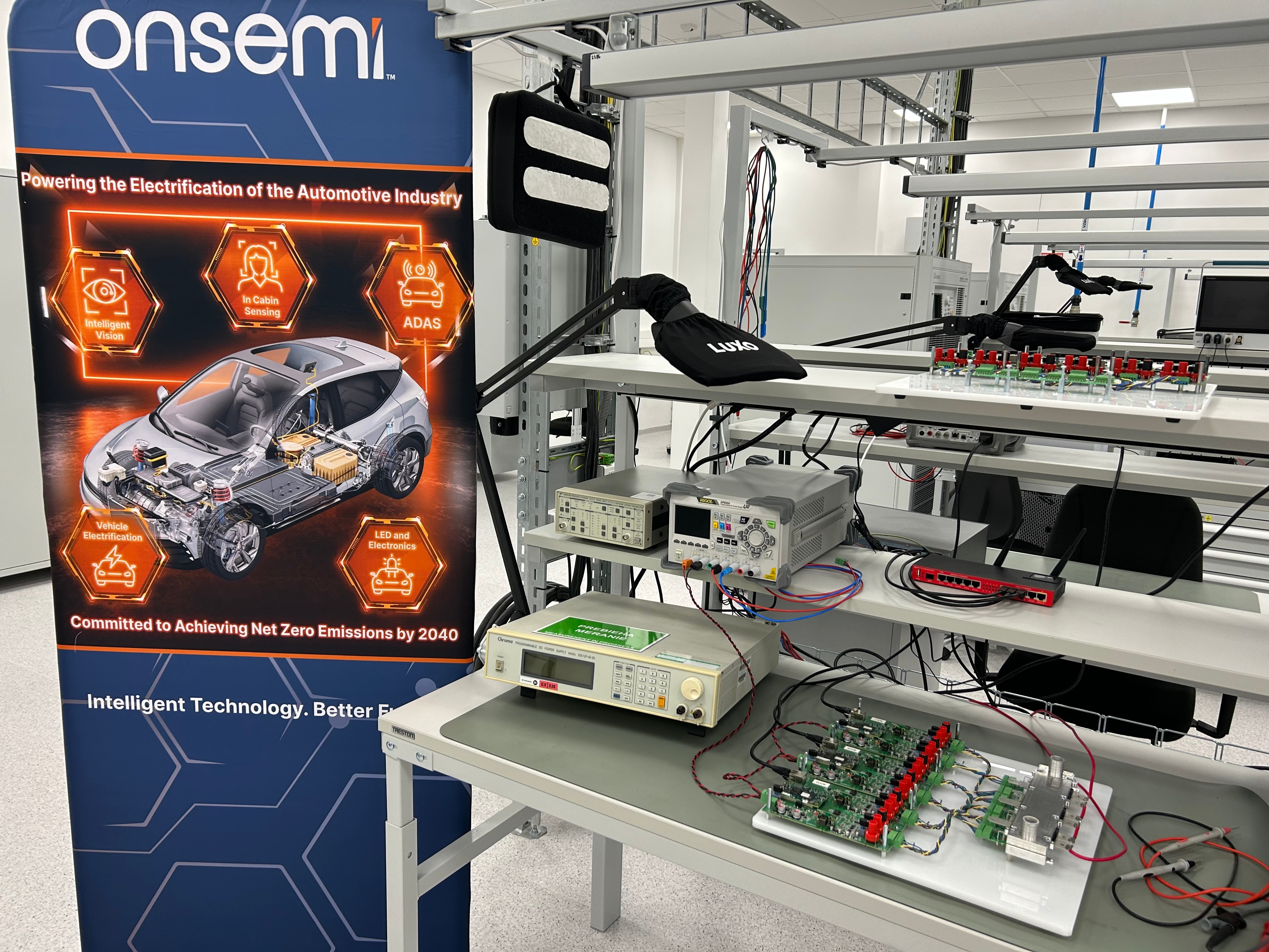 オンセミ、欧州に電気自動車向けの最先端システム・アプリケーション・ラボを開設